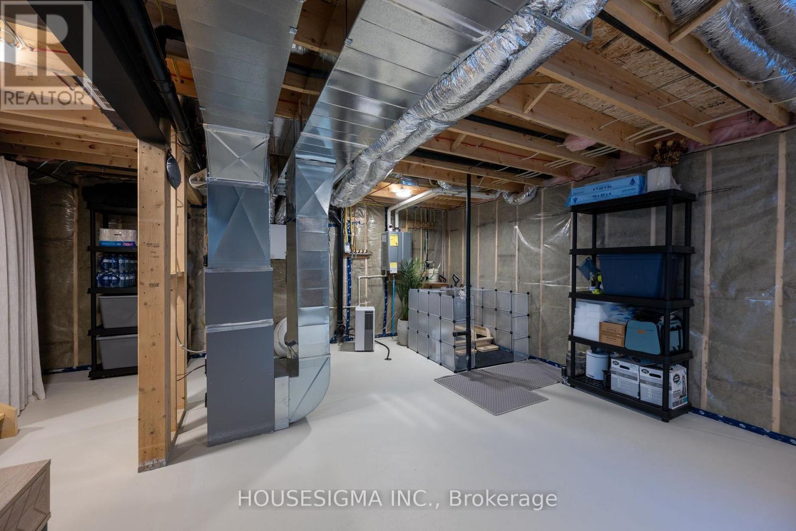 48 Postma Crescent, North Middlesex (Ailsa Craig), Ontario  N0M 1A0 - Photo 34 - X13794370