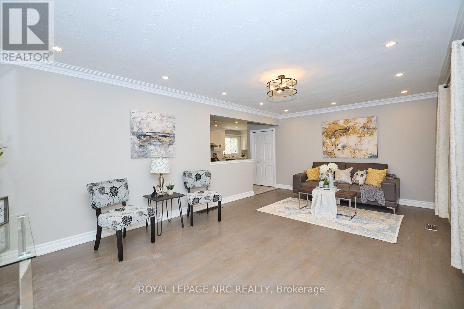 36 Valerie Drive, St. Catharines, Ontario L2T 3G5 - Photo 11 - X13794358