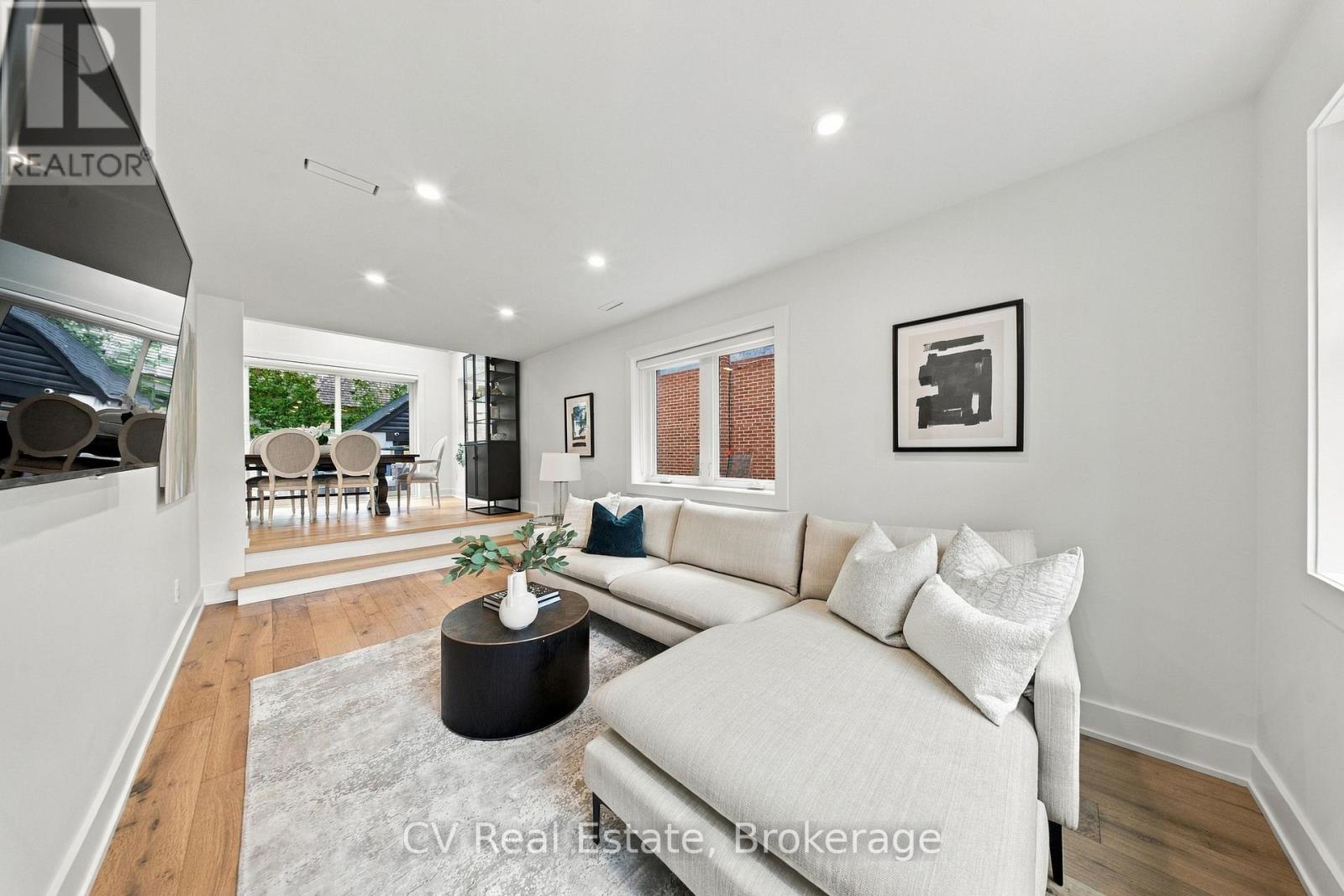 287 Yonge Boulevard, Toronto, Ontario  M5M 3J1 - Photo 15 - C13794376