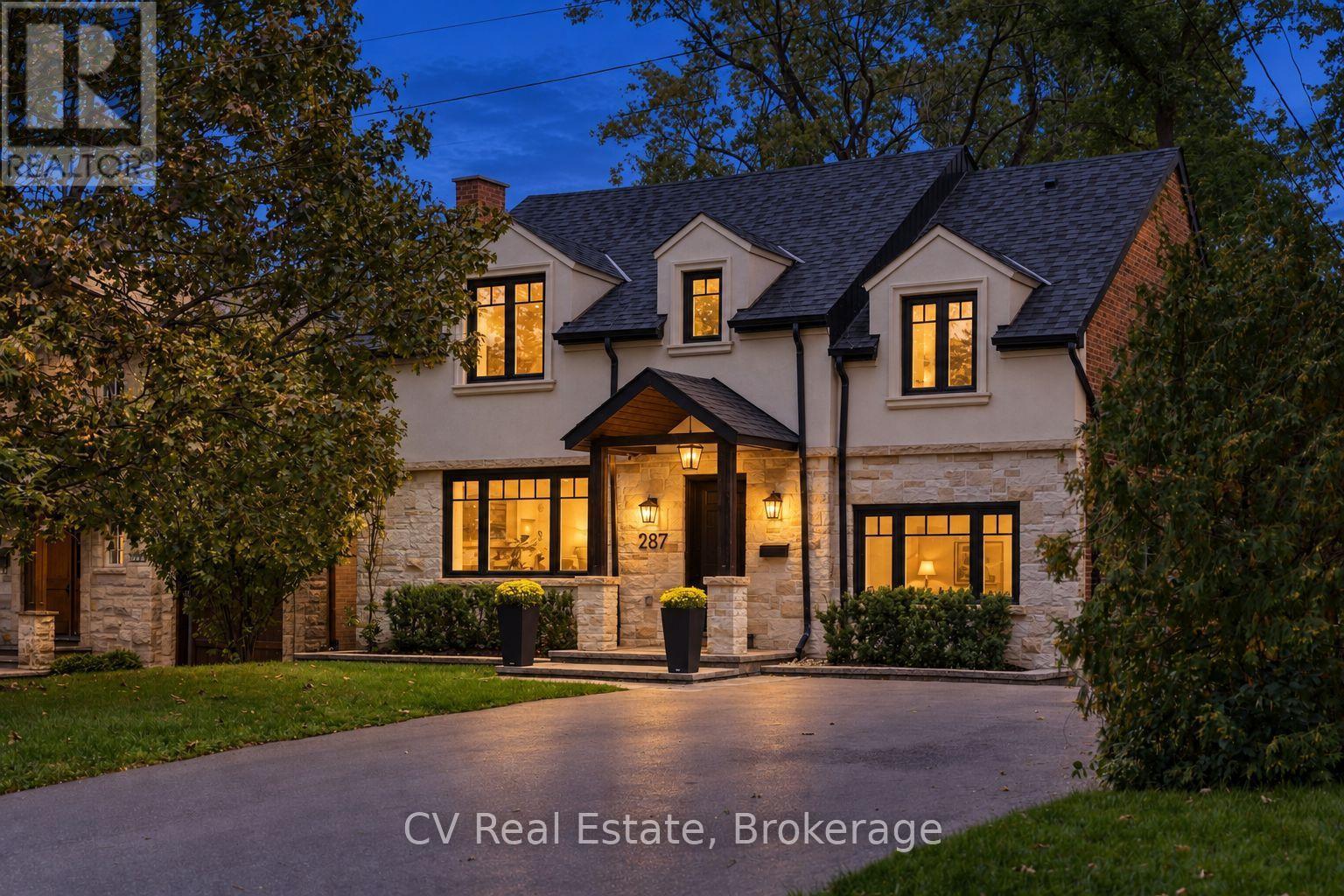287 Yonge Boulevard, Toronto, Ontario  M5M 3J1 - Photo 4 - C13794376