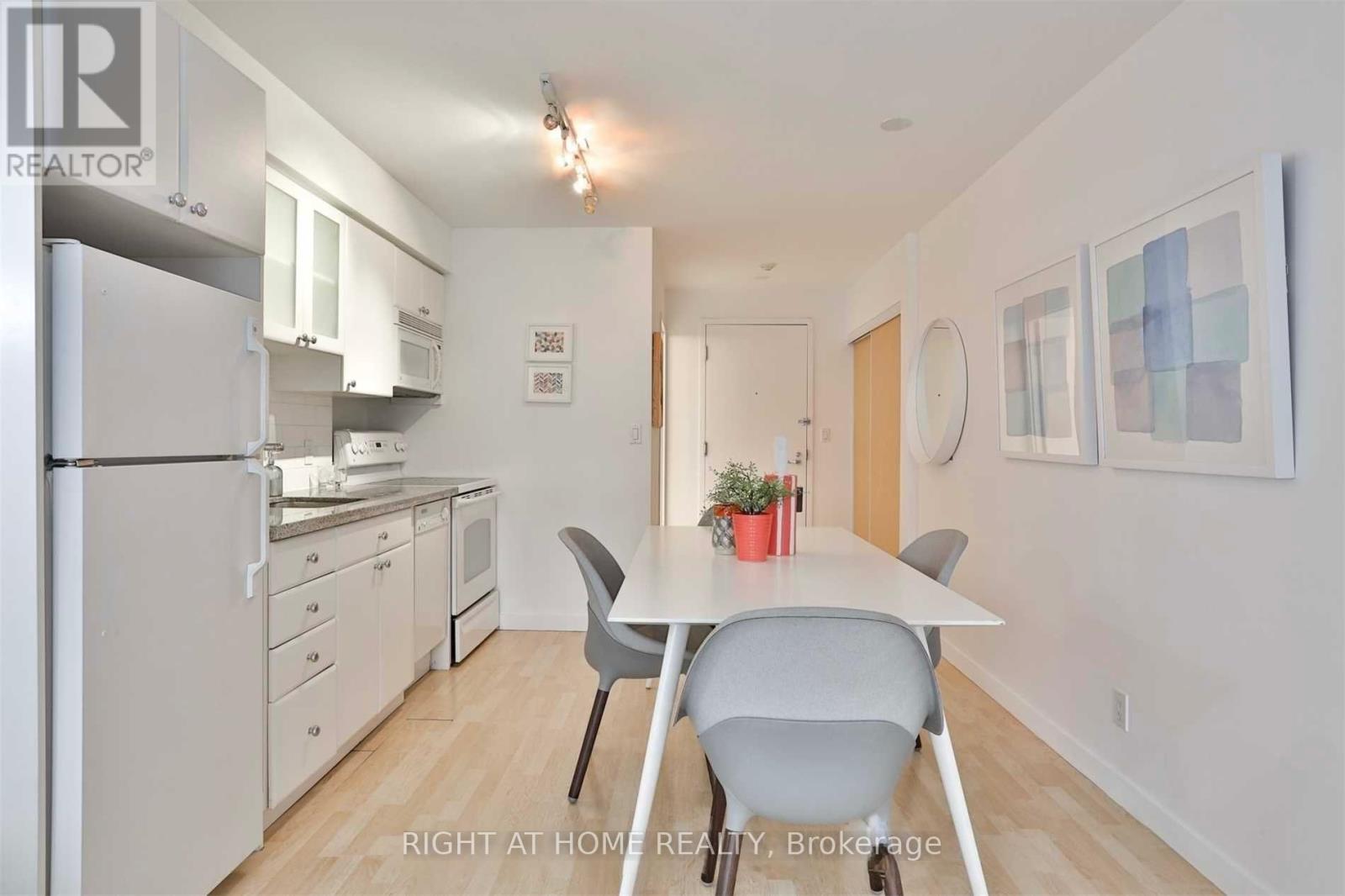 215 - 1005 King Street W, Toronto, Ontario  M6K 3M8 - Photo 12 - C13794378