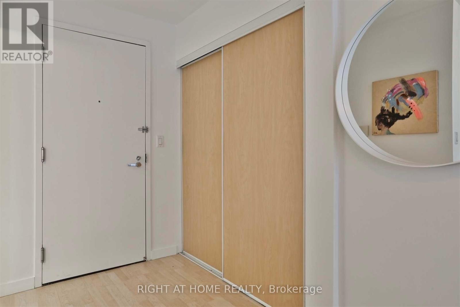 215 - 1005 King Street W, Toronto, Ontario  M6K 3M8 - Photo 3 - C13794378