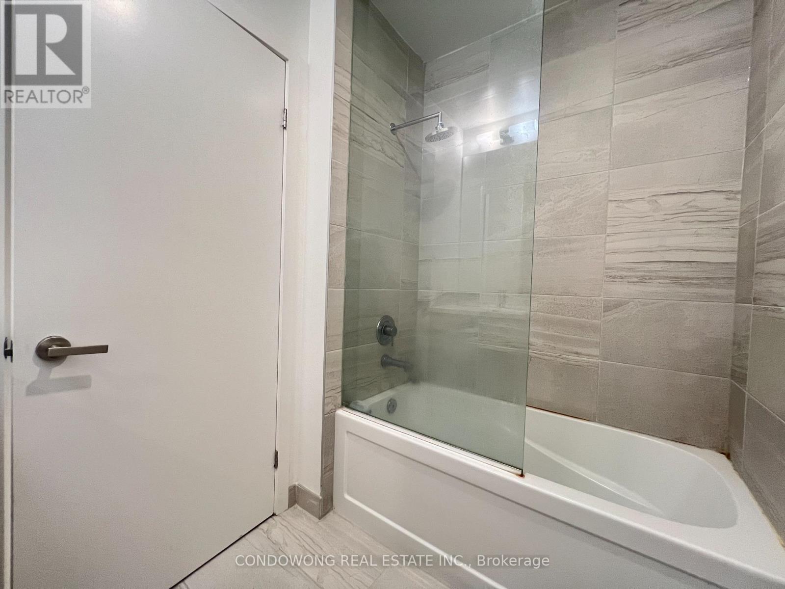 5007 - 55 Cooper Street, Toronto, Ontario  M5E 0G1 - Photo 6 - C13794386