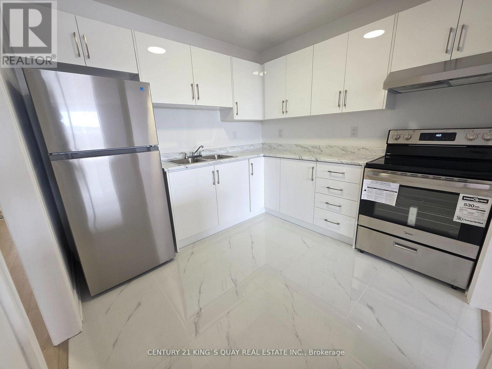 1346 KENNEDY ROAD, Toronto, Ontario