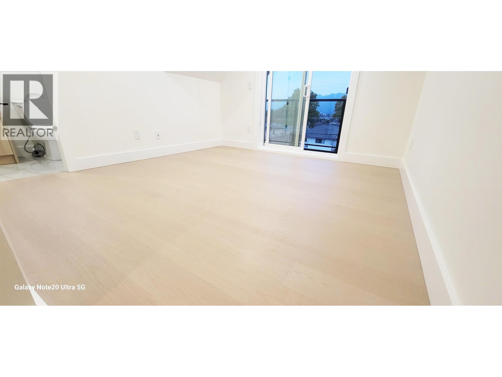 2 2741 Grant Street, Vancouver, British Columbia  V5K 3H1 - Photo 12 - R3164486