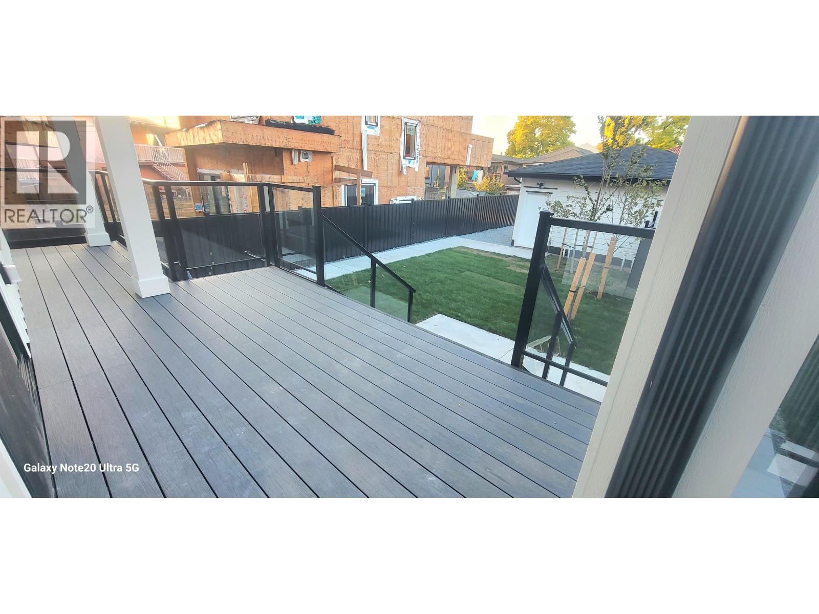 2 2741 Grant Street, Vancouver, British Columbia  V5K 3H1 - Photo 23 - R3164486