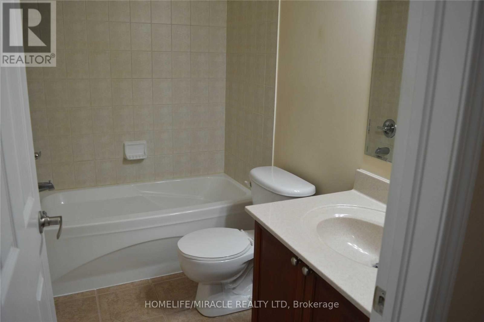 918 Burgess Gardens, Milton, Ontario  L9T 0K8 - Photo 15 - W13794344