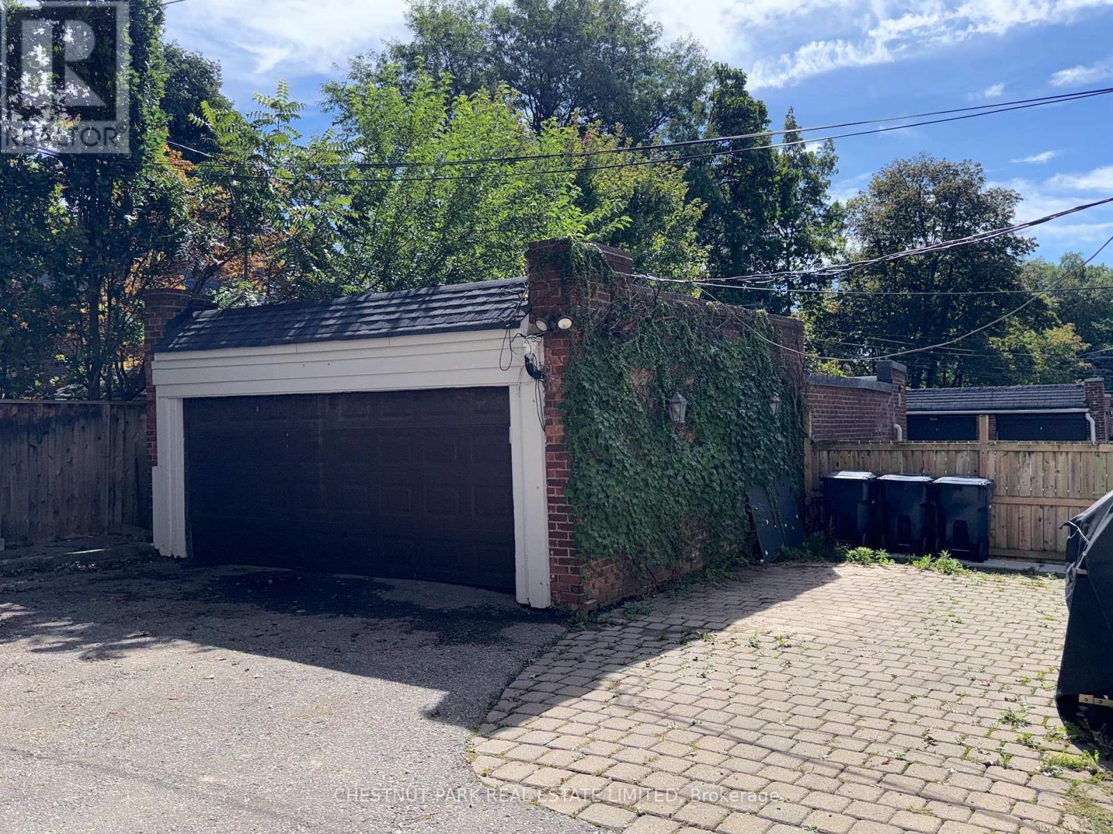 Main - 889 Avenue Road, Toronto, Ontario  M5P 2K7 - Photo 26 - C13774832