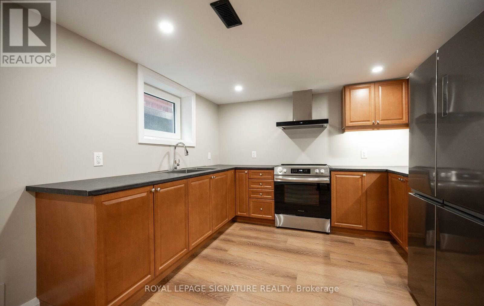16 Eleanor (Lower Level) Court, Guelph, Ontario  N1E 1S8 - Photo 12 - X13794340