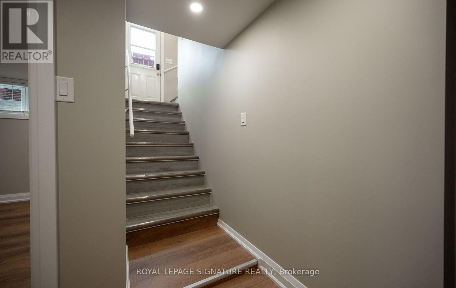 16 Eleanor (Lower Level) Court, Guelph, Ontario  N1E 1S8 - Photo 3 - X13794340