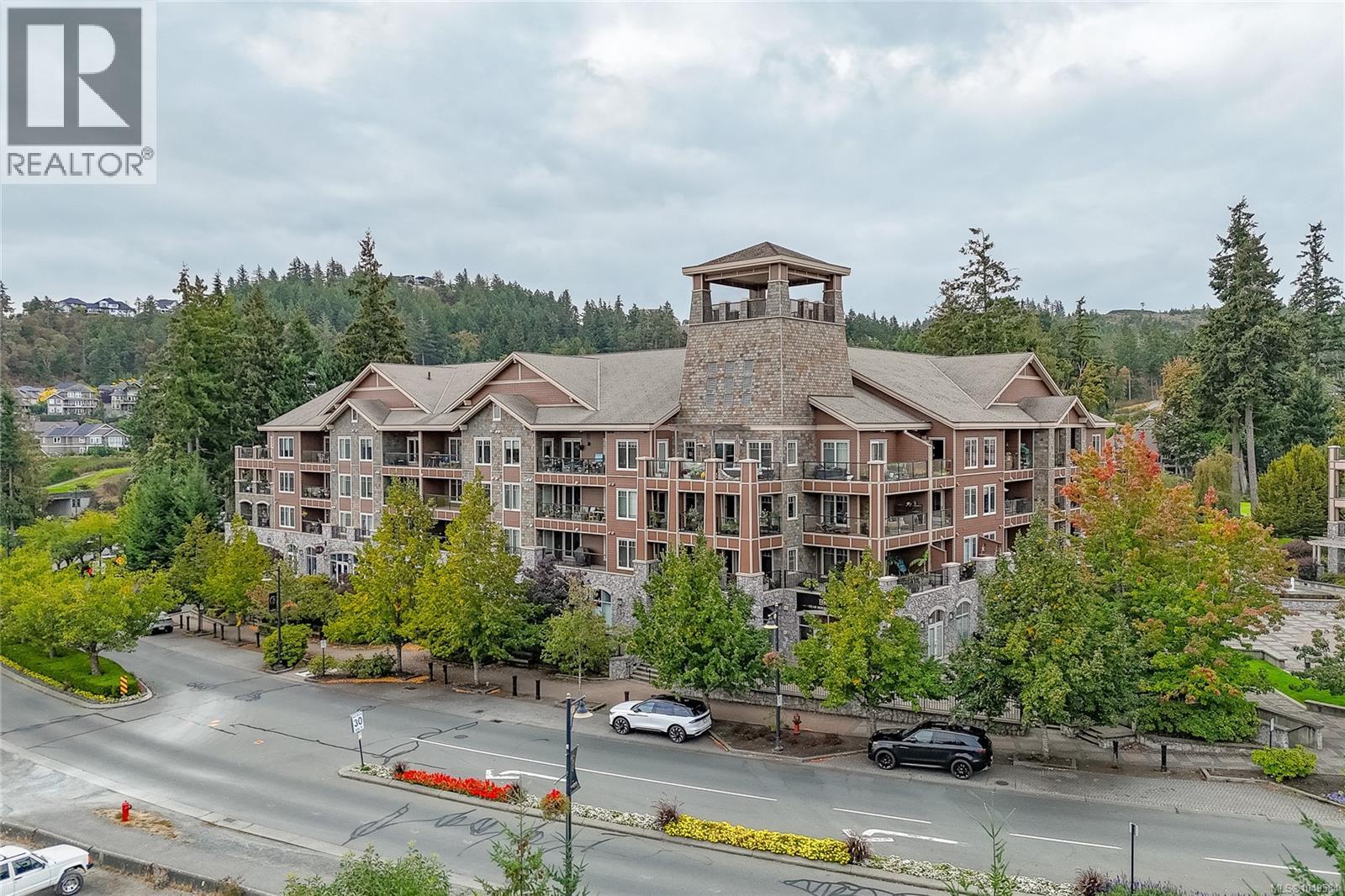 217 1325 Bear Mountain Pkwy, Langford, British Columbia  V9B 6R3 - Photo 1 - 1049584