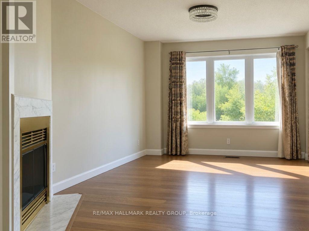 44 Winnegreen Court, Ottawa, Ontario  K1G 5S2 - Photo 4 - X13793902