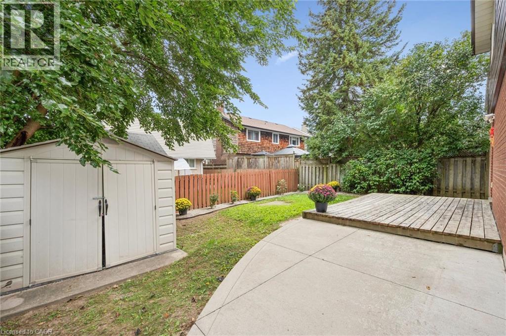21 Colebrook Court, Kitchener, Ontario  N2E 1Y8 - Photo 40 - 40859660