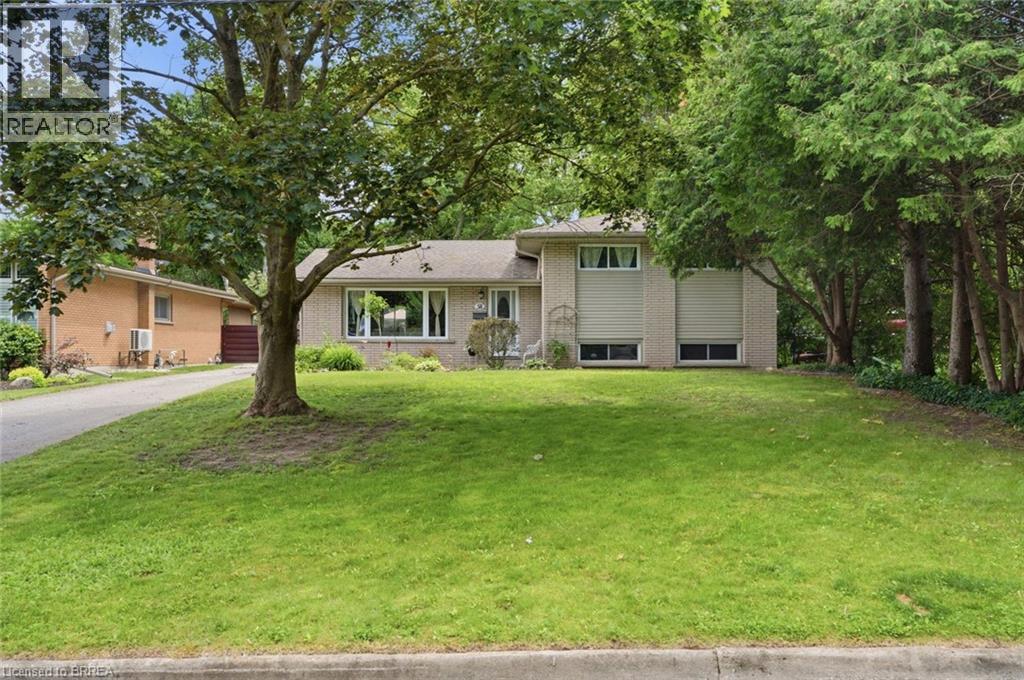 58 Kinnard Road, Brantford, Ontario  N3T 1P9 - Photo 2 - 40864044