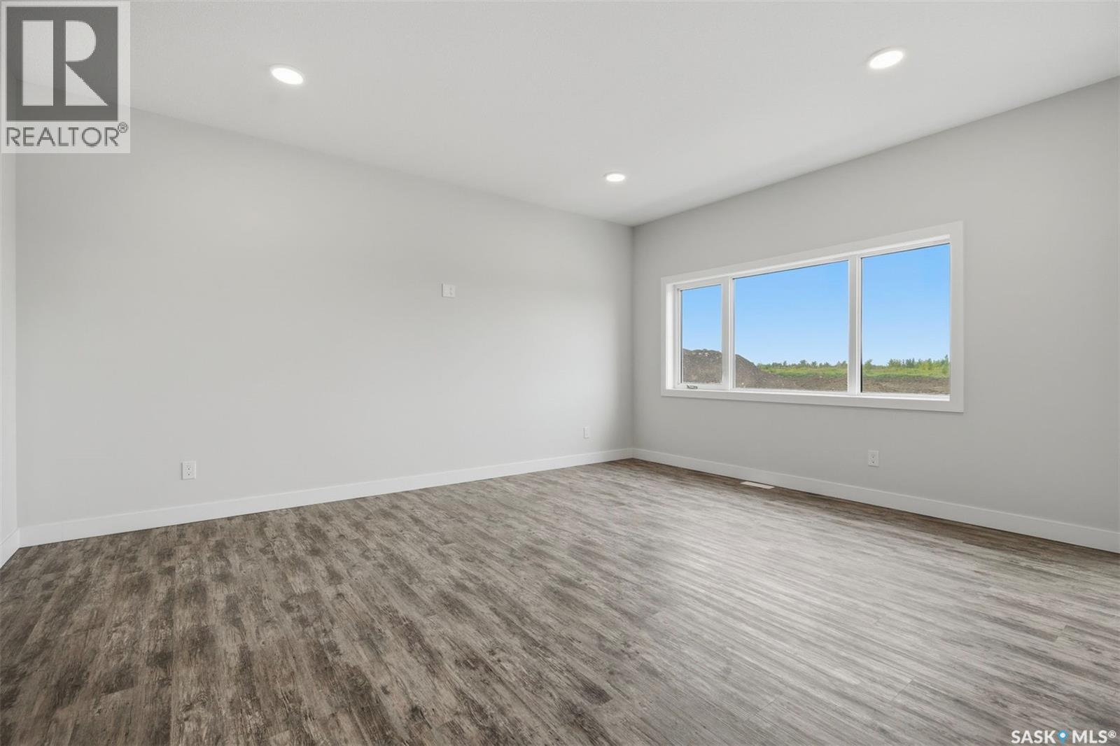 133 Emma Crescent, Martensville, Saskatchewan  S0K 2T0 - Photo 6 - SK048697