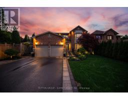 2017 LADY DI COURT NW, Mississauga, Ontario