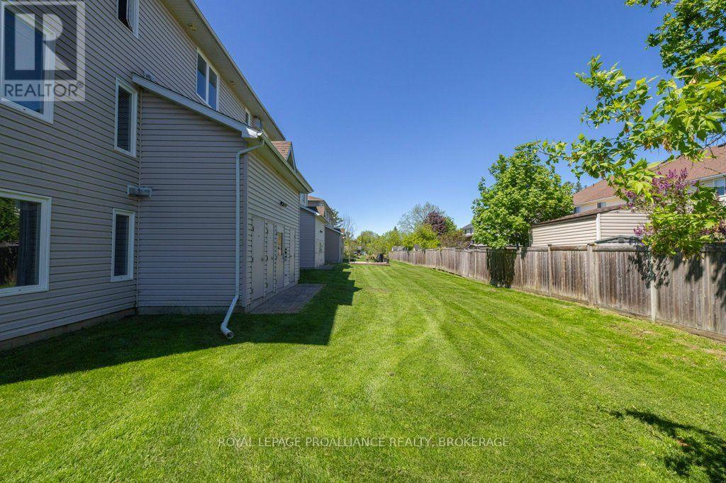 2104 - 225 Oak Street, Gananoque, Ontario  K7G 2R5 - Photo 34 - X13793746