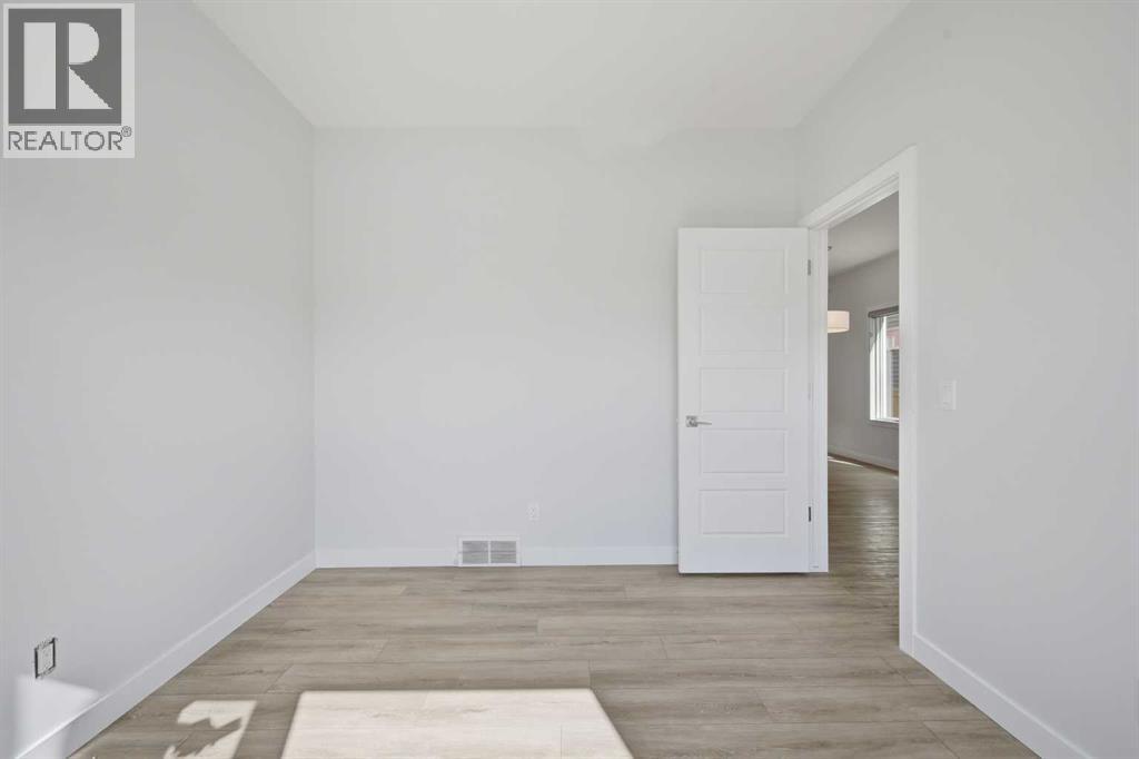 234 Chelsea Heath photo 8