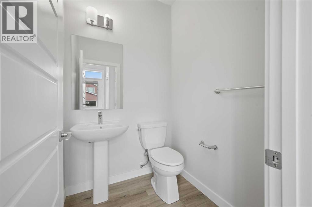 234 Chelsea Heath photo 26