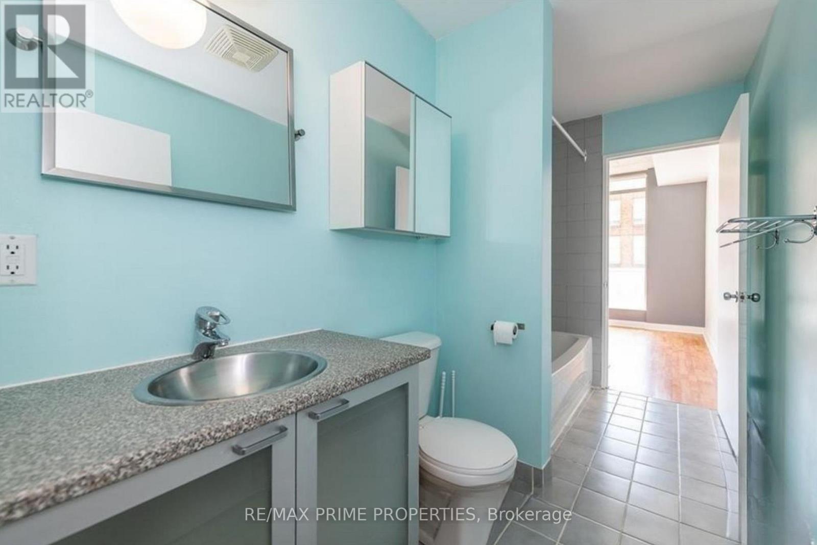 411 - 383 Cumberland Street, Ottawa, Ontario  K1N 1J7 - Photo 12 - X13794410