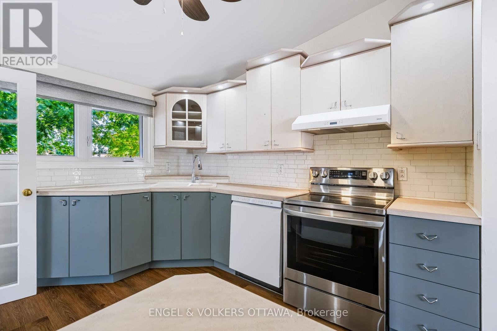 2034 Cornish Street, Ottawa, Ontario  K1G 2R8 - Photo 10 - X13794426