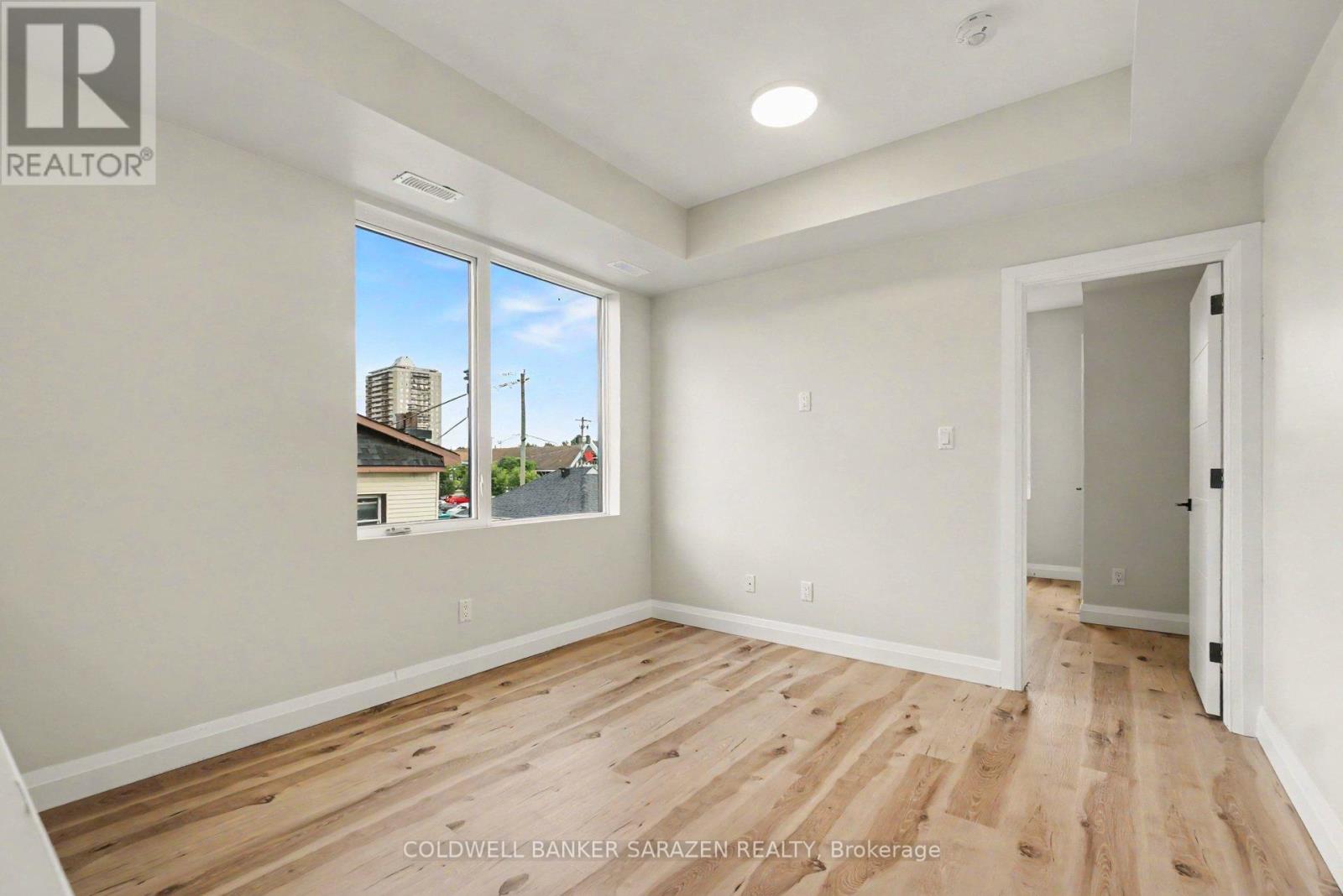 303 - 42 Mcarthur Avenue, Ottawa, Ontario  K1L 6R2 - Photo 7 - X13794466