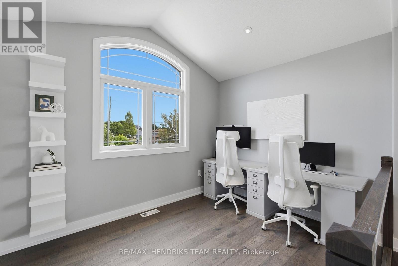 1 Olde School Court, St. Catharines, Ontario  L2N 0B1 - Photo 20 - X13794462