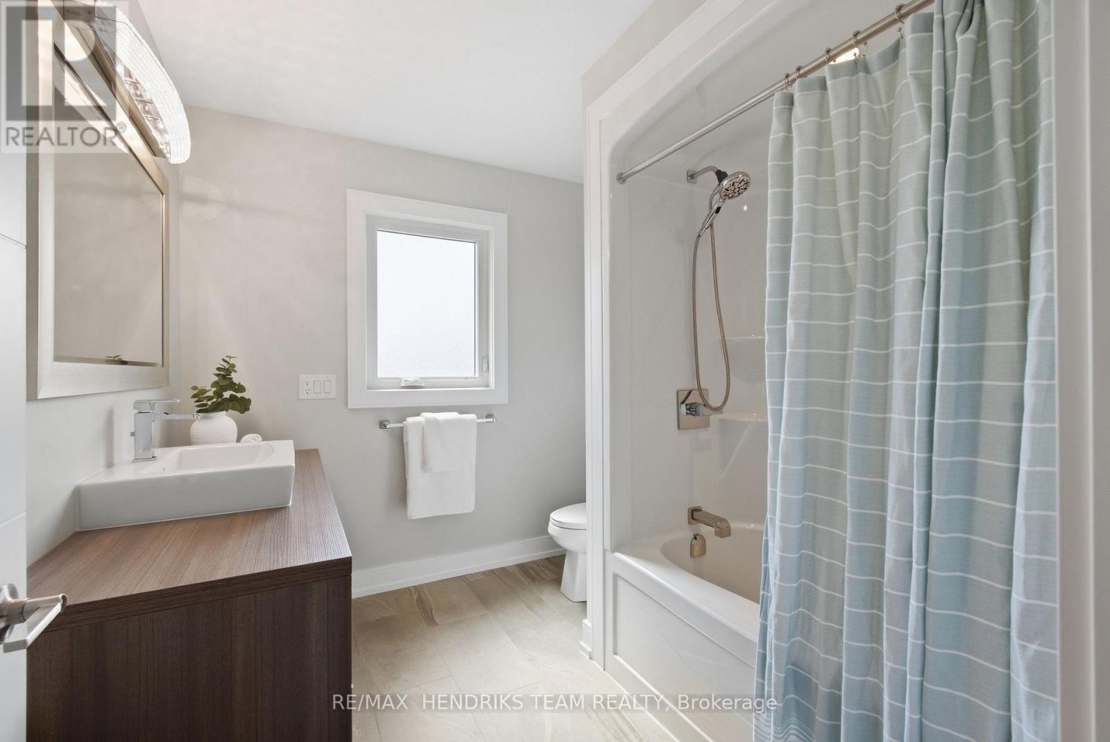 1 Olde School Court, St. Catharines, Ontario  L2N 0B1 - Photo 28 - X13794462
