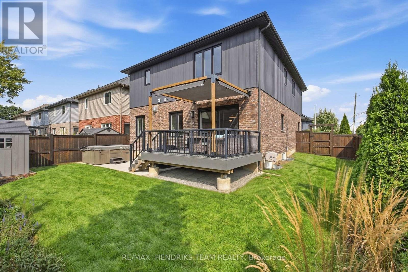 1 Olde School Court, St. Catharines, Ontario  L2N 0B1 - Photo 41 - X13794462