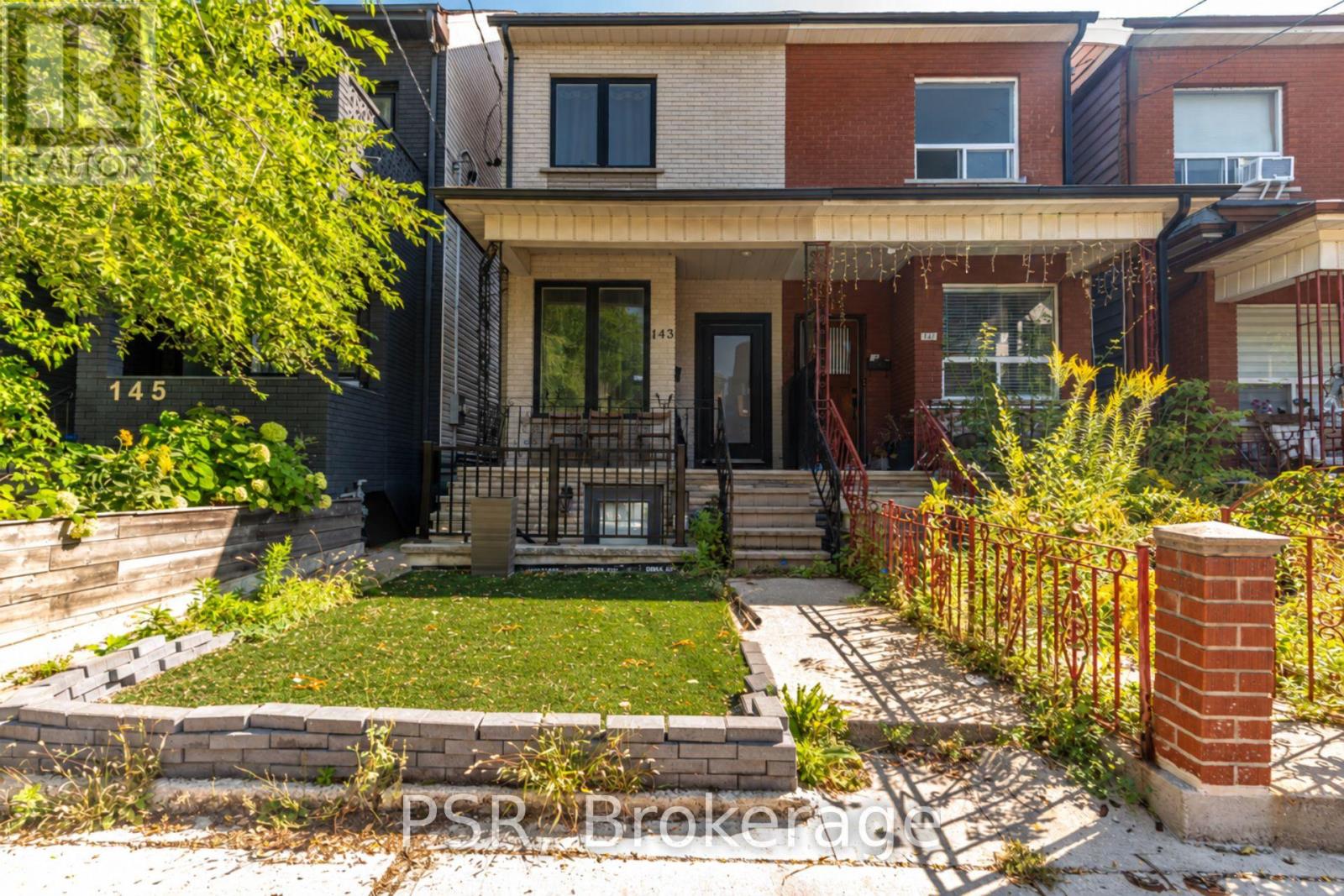 Main - 143 Montrose Avenue, Toronto, Ontario  M6J 2T6 - Photo 21 - C13794436