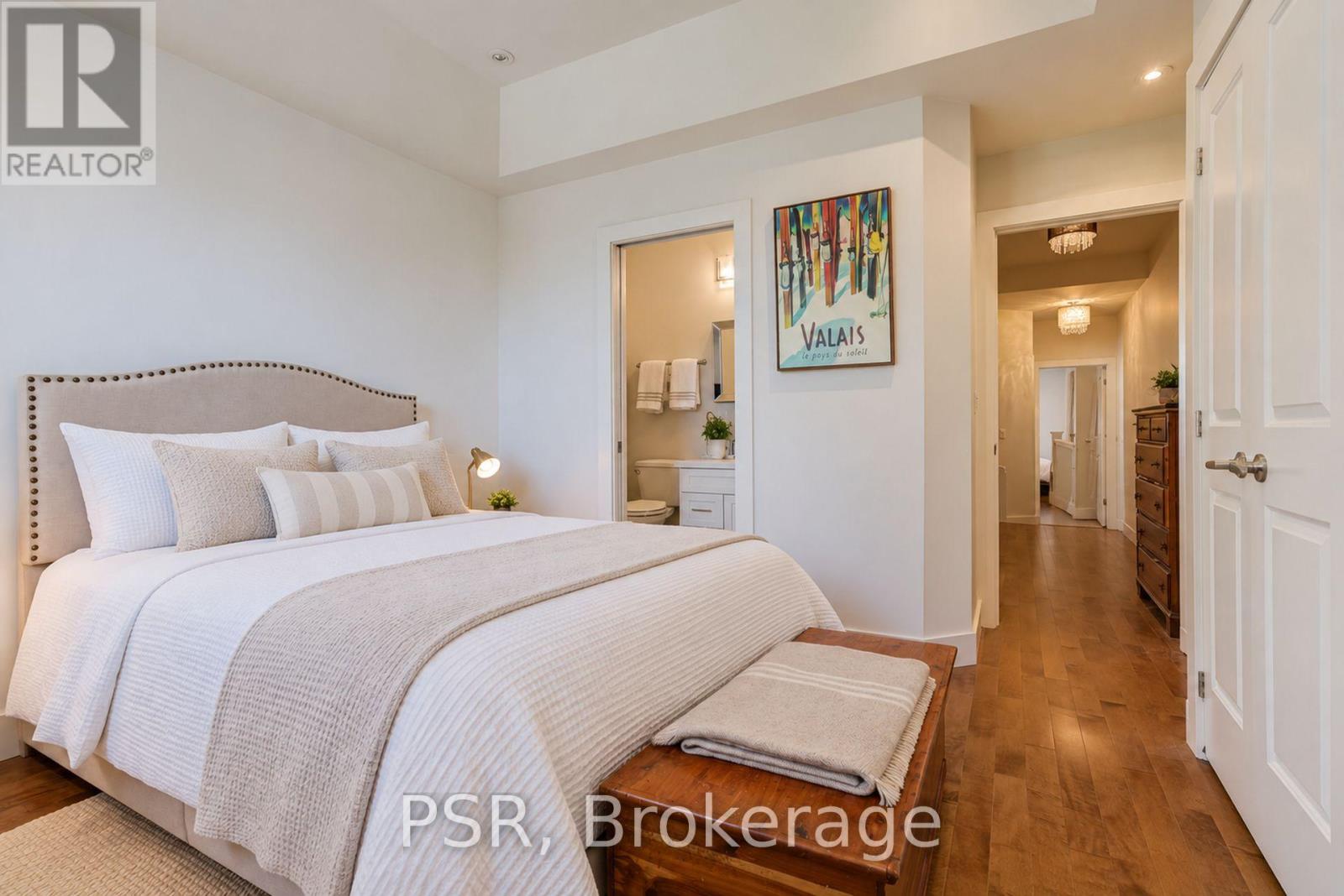 Main - 143 Montrose Avenue, Toronto, Ontario  M6J 2T6 - Photo 8 - C13794436