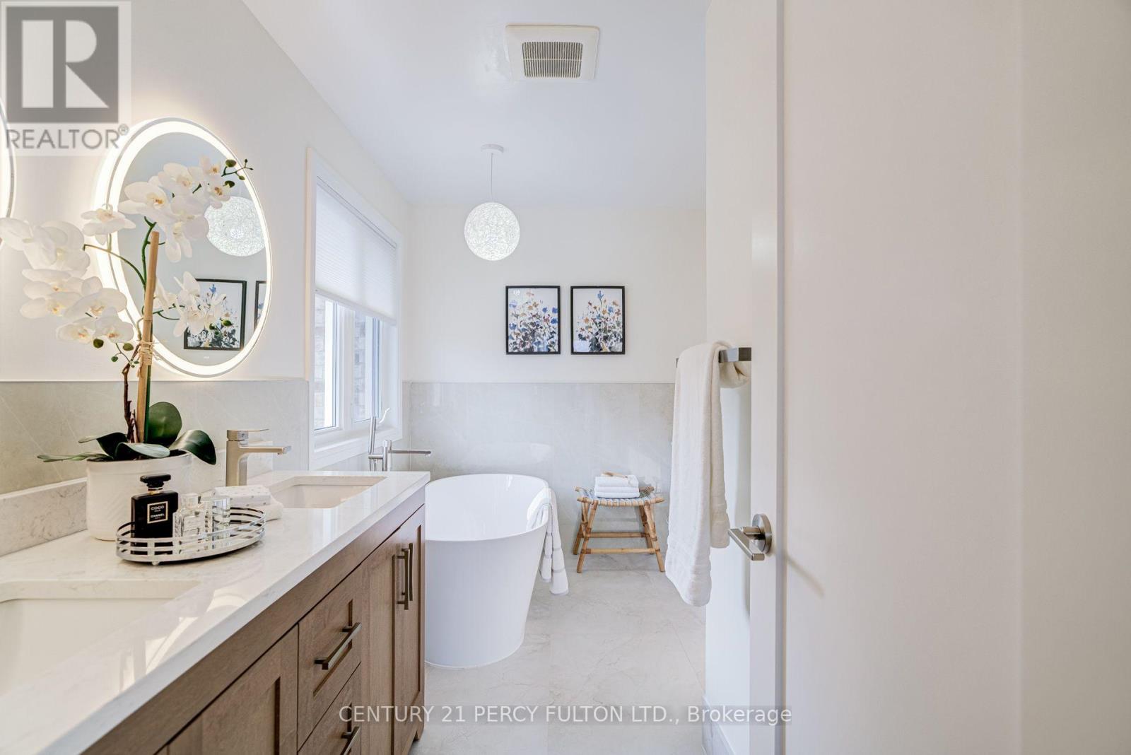 1825 Parkhurst Crescent, Pickering, Ontario  L1X 0B1 - Photo 29 - E13794454
