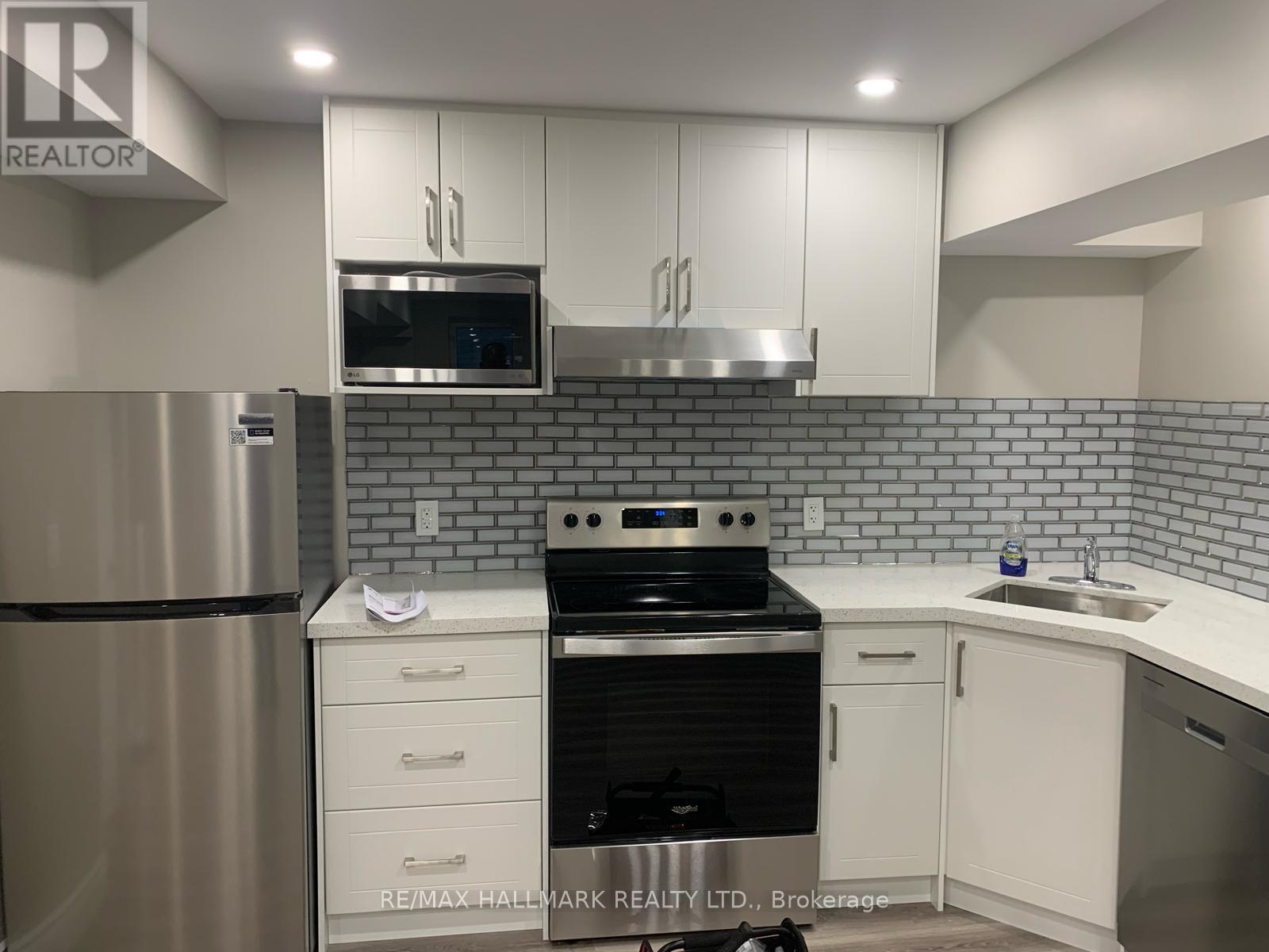 58 JEVONS DRIVE, Ajax, Ontario