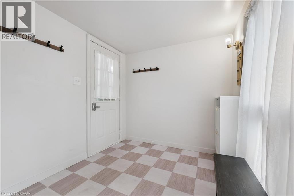 135 Bridge Street W, Waterloo, Ontario  N2K 1K8 - Photo 17 - 40863668