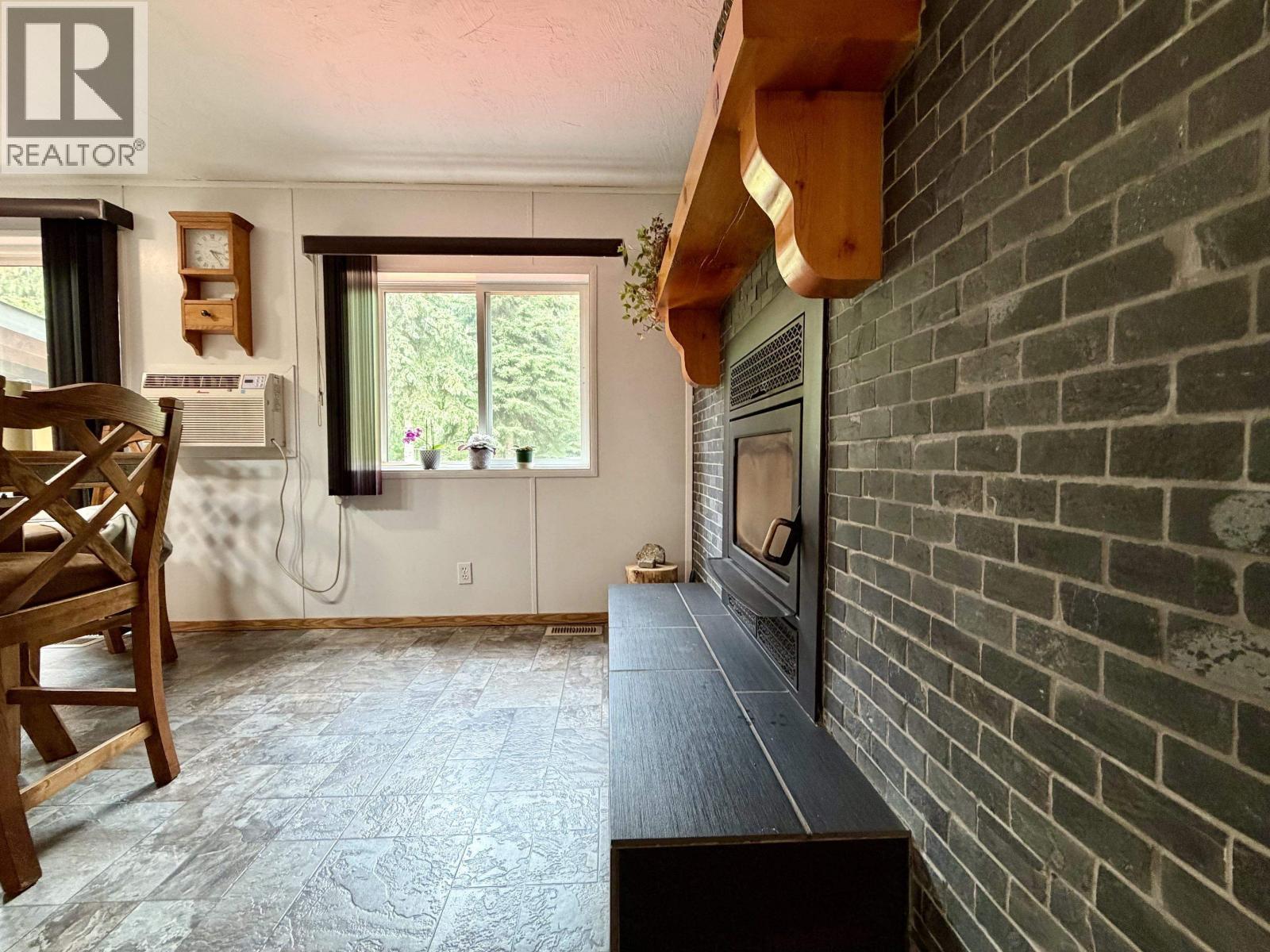 4004 Williams Crescent, Houston, British Columbia  V0J 1Z2 - Photo 15 - R3147670