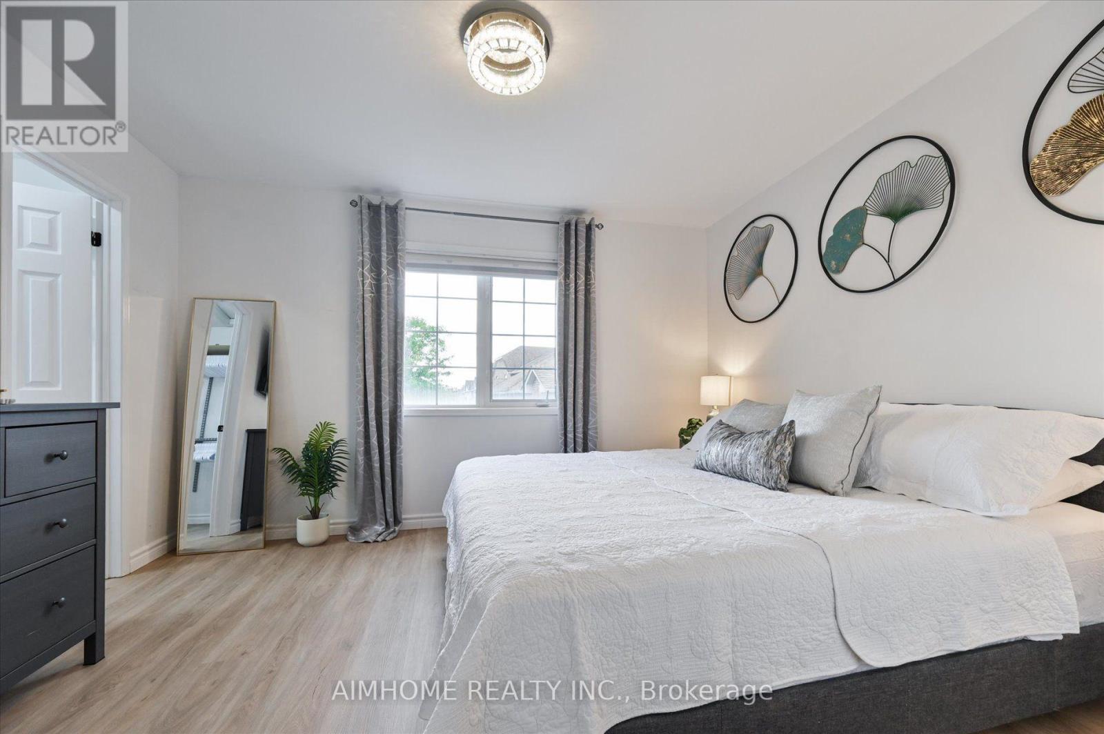 69 Senator Way, Caledon, Ontario  L7E 2S6 - Photo 19 - W13794412