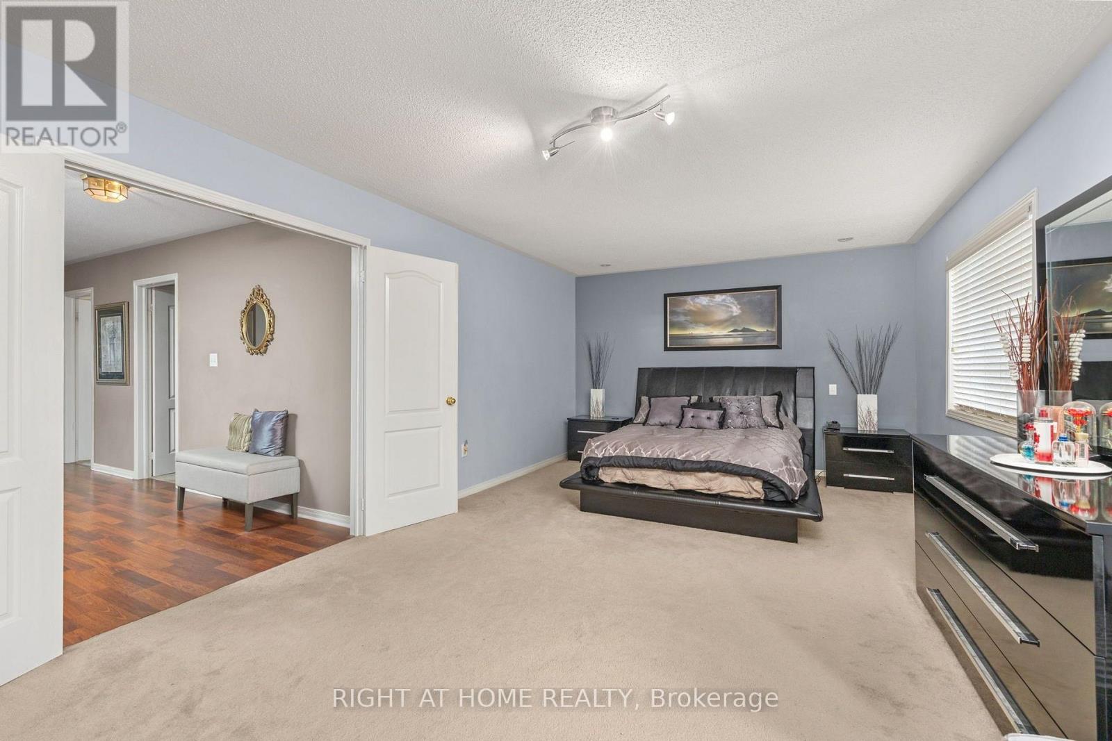 13 Cassinway Road, Brampton, Ontario  L6R 3M4 - Photo 17 - W13794470