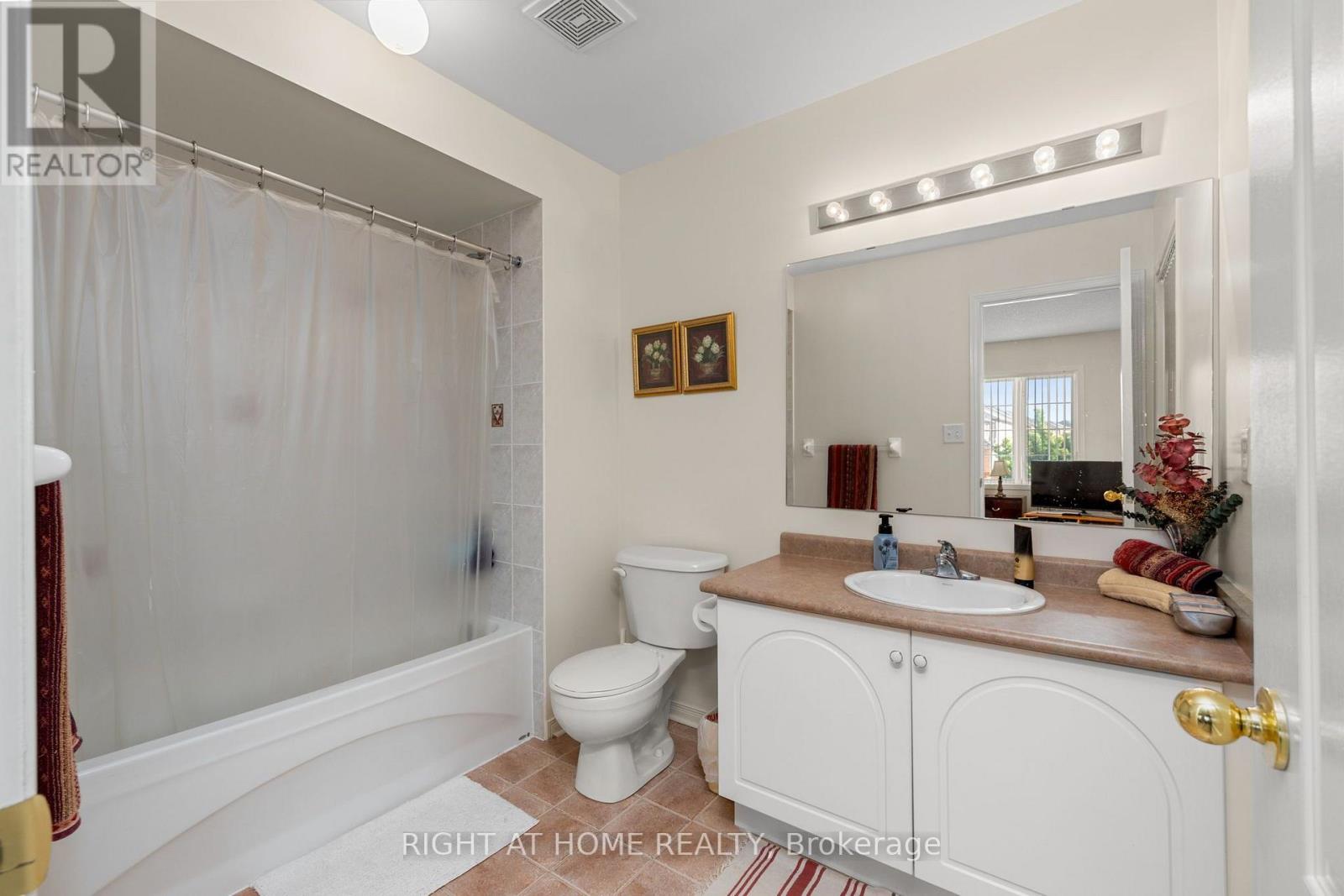 13 Cassinway Road, Brampton, Ontario  L6R 3M4 - Photo 21 - W13794470