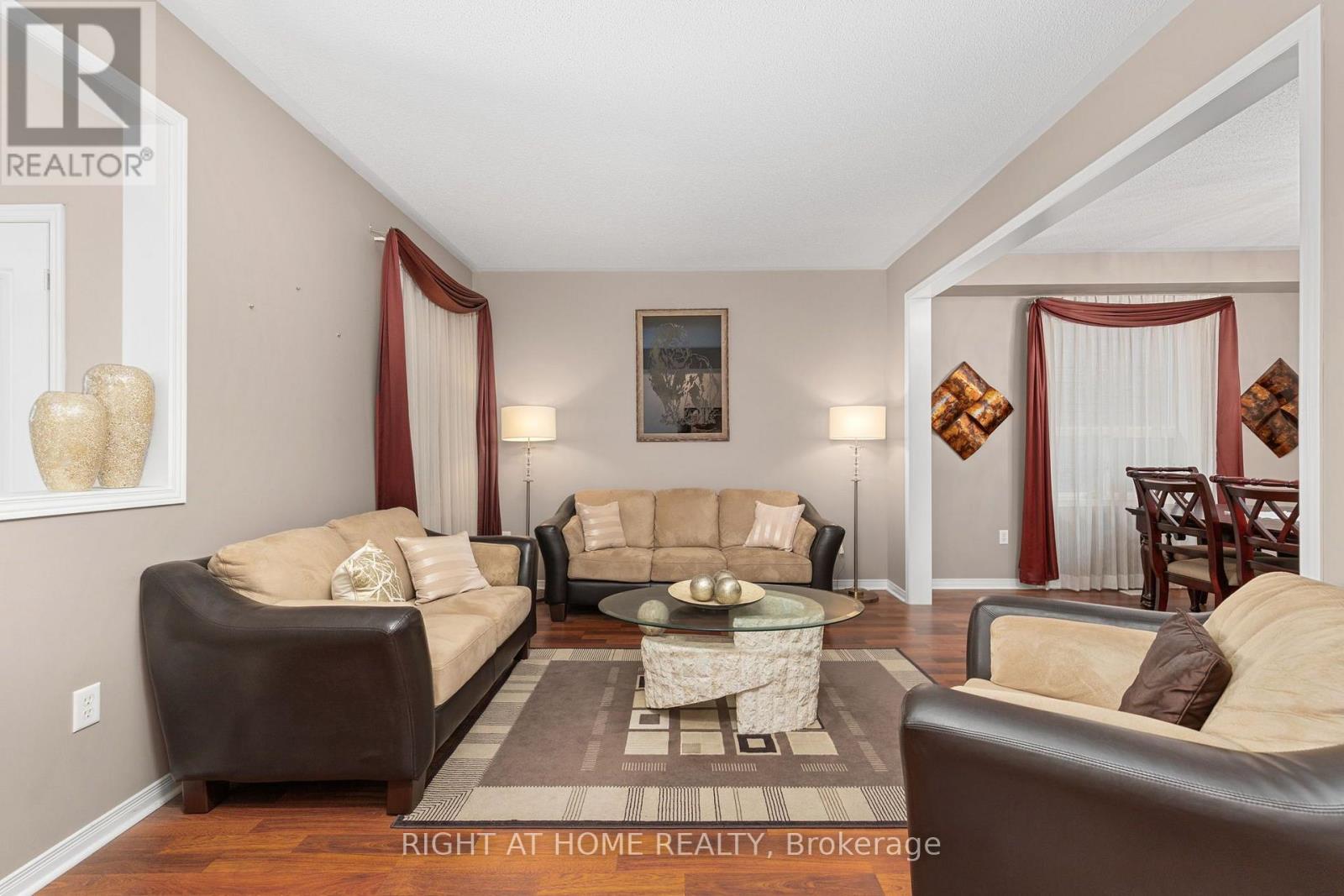 13 Cassinway Road, Brampton, Ontario  L6R 3M4 - Photo 4 - W13794470