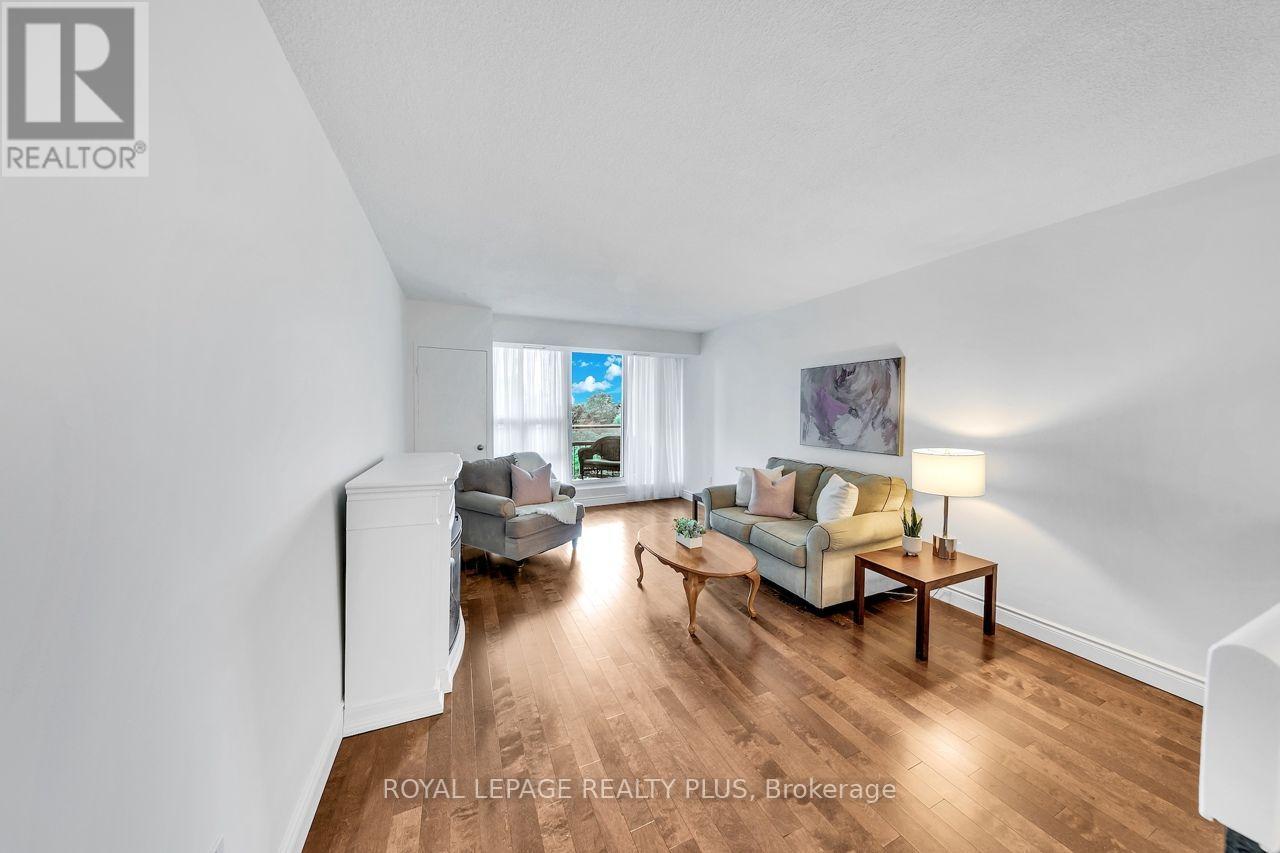 403 - 1395 White Oaks Boulevard, Oakville, Ontario  L6H 2R8 - Photo 14 - W13794476