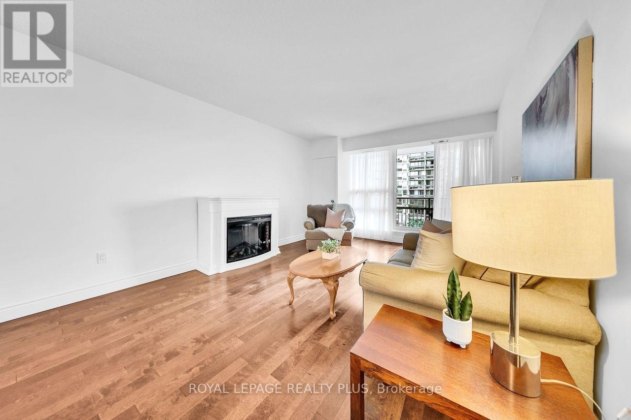 403 - 1395 White Oaks Boulevard, Oakville, Ontario  L6H 2R8 - Photo 15 - W13794476