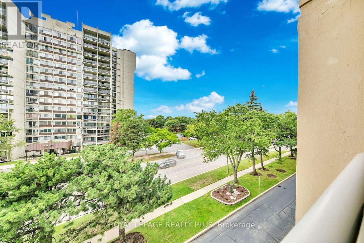 403 - 1395 White Oaks Boulevard, Oakville, Ontario  L6H 2R8 - Photo 21 - W13794476