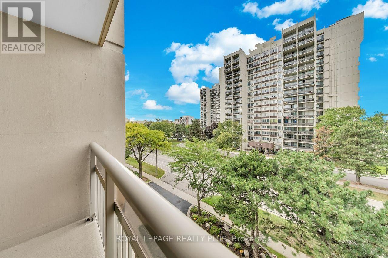 403 - 1395 White Oaks Boulevard, Oakville, Ontario  L6H 2R8 - Photo 22 - W13794476