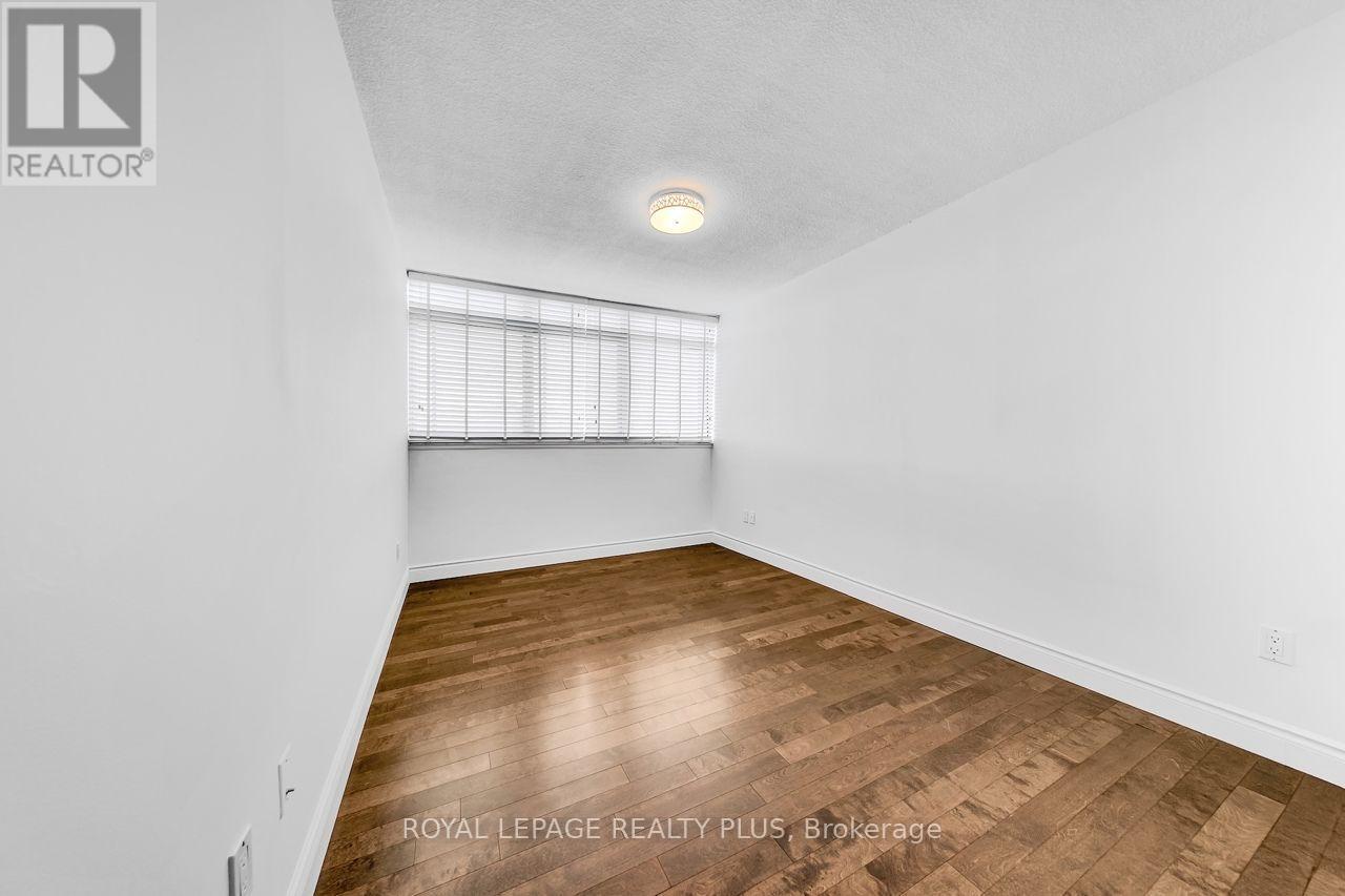 403 - 1395 White Oaks Boulevard, Oakville, Ontario  L6H 2R8 - Photo 30 - W13794476
