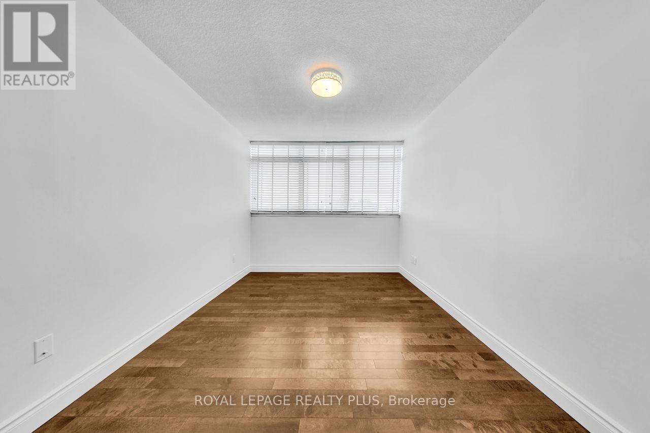 403 - 1395 White Oaks Boulevard, Oakville, Ontario  L6H 2R8 - Photo 31 - W13794476