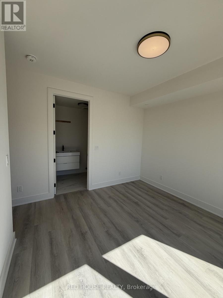 236 Ellis Avenue, St. Catharines, Ontario  L2P 0H2 - Photo 33 - X13794396