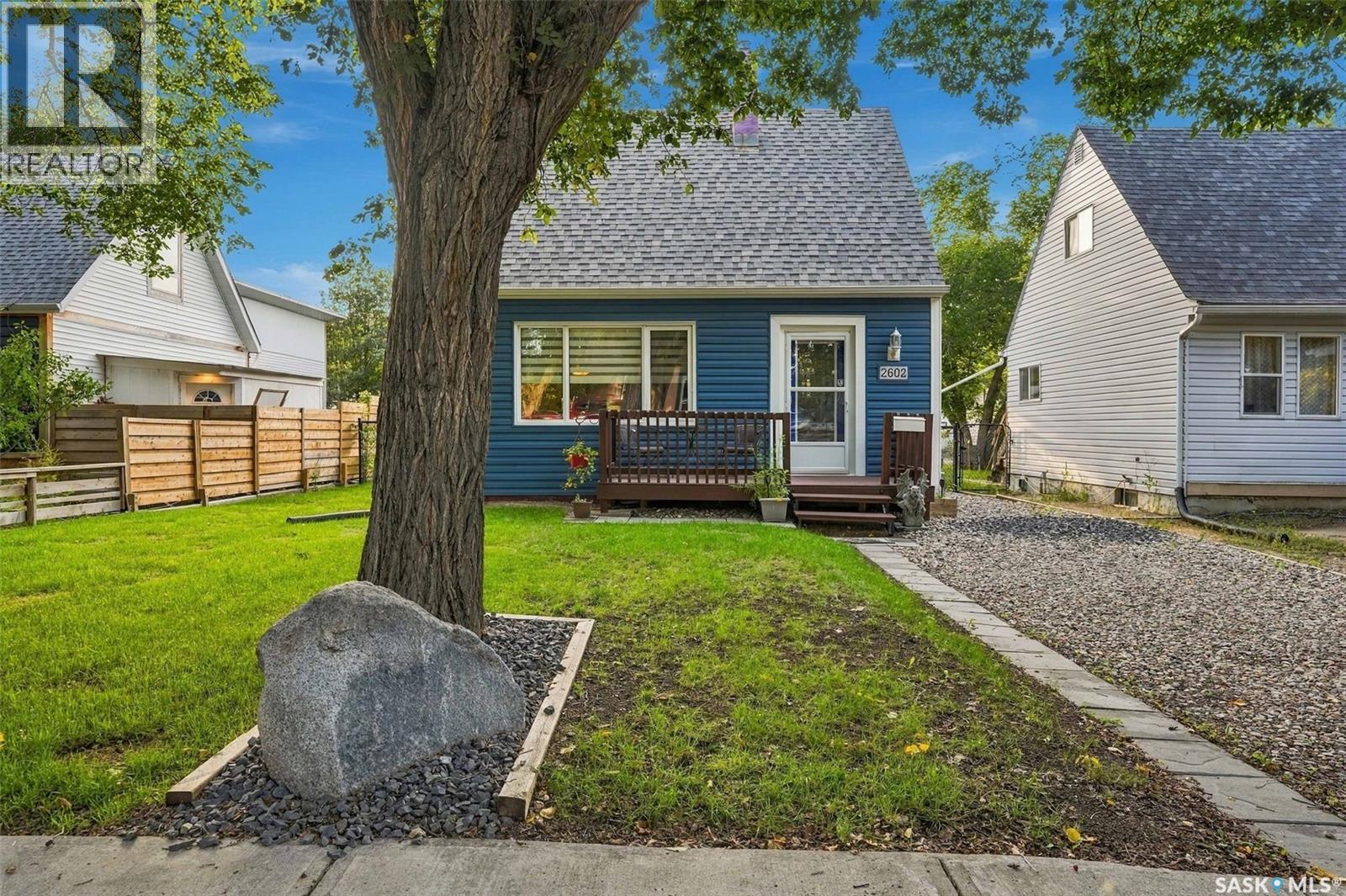 2602 Lindsay Street, Regina, Saskatchewan  S4N 3E1 - Photo 1 - SK048701