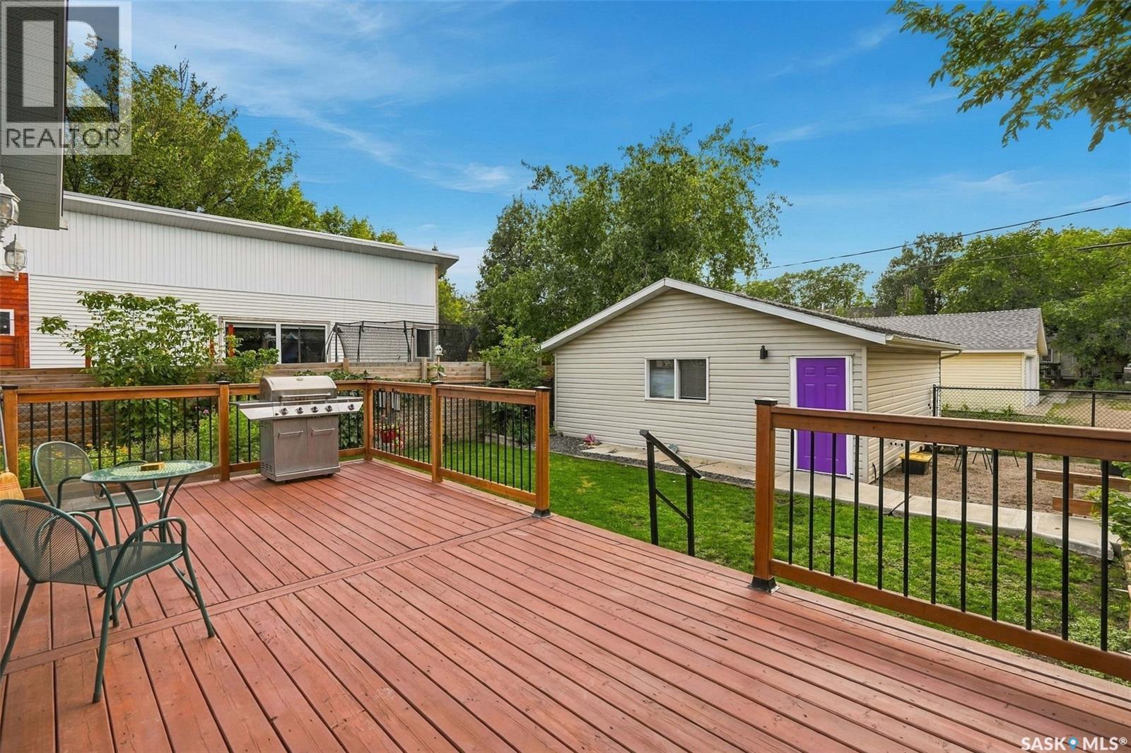 2602 Lindsay Street, Regina, Saskatchewan  S4N 3E1 - Photo 36 - SK048701