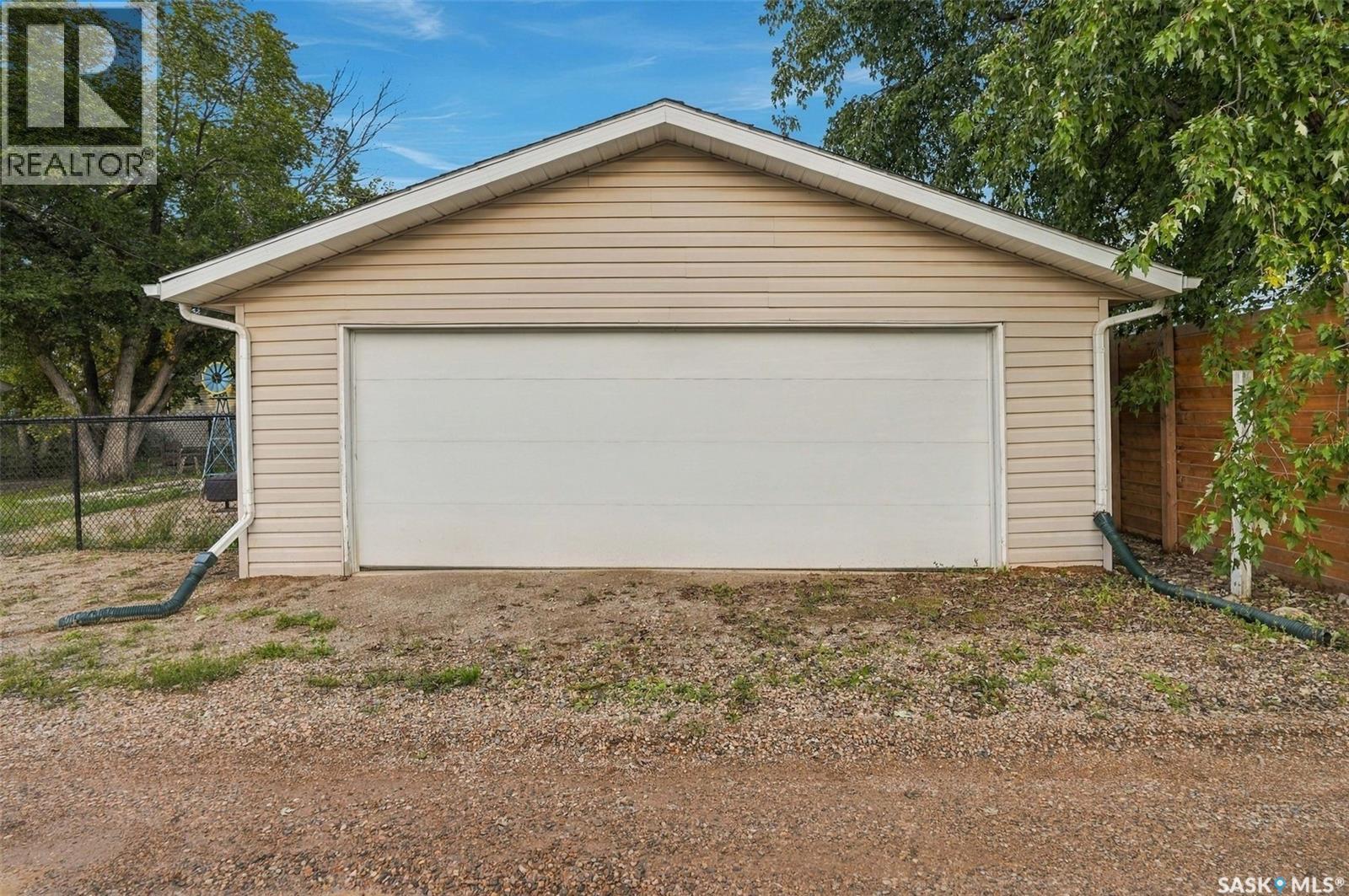 2602 Lindsay Street, Regina, Saskatchewan  S4N 3E1 - Photo 42 - SK048701