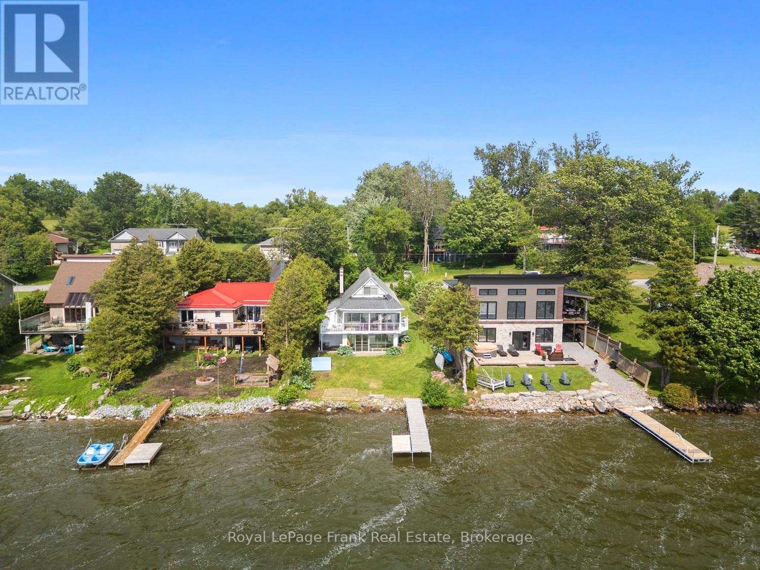 36 WAKEFORD ROAD, Kawartha Lakes, Ontario